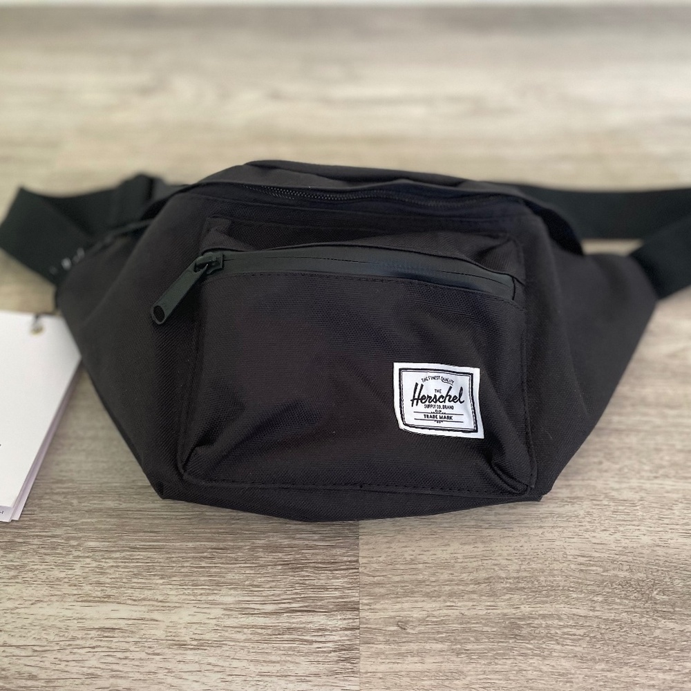 Herschel Supply Co. Hip pack- seventeen